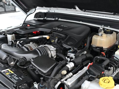 Used 2019 Jeep Wrangler Rubicon image 39