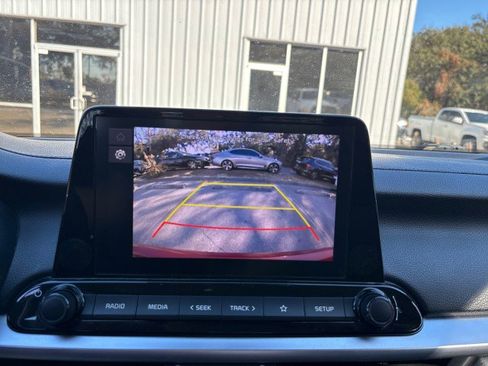 Used 2022 Kia Forte LXS image 20