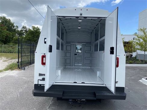 New 2026 Ford E-350 and Econoline 350 Super Duty w/ Power Equipment Group image 7