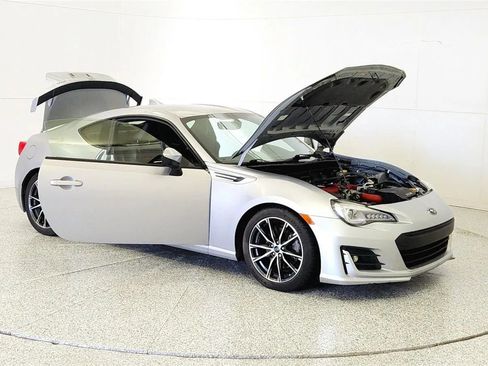 Used 2020 Subaru BRZ Limited w/ Popular Package #1 image 9
