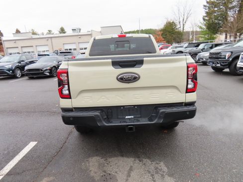 New 2025 Ford Ranger Lariat w/ FX4 Off-Road Package image 5