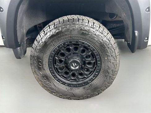 Used 2020 Chevrolet Silverado 2500 LTZ w/ LTZ Plus Package image 34