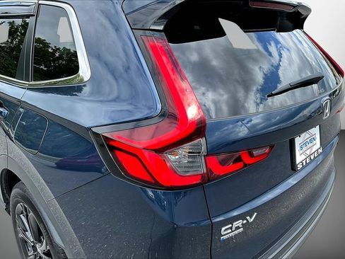Used 2024 Honda CR-V Sport Touring image 25
