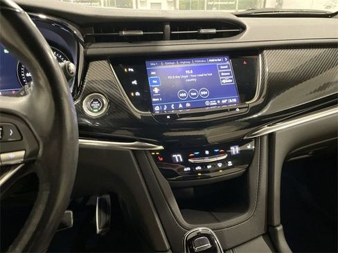 Certified 2022 Cadillac XT6 Sport w/ Technology Package image 18