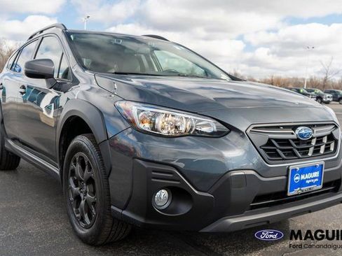 Used 2021 Subaru Crosstrek 2.5i Sport w/ Moonroof Package AWD/4WD image 4
