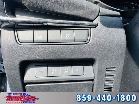 Used 2024 MAZDA MAZDA3 s image 30