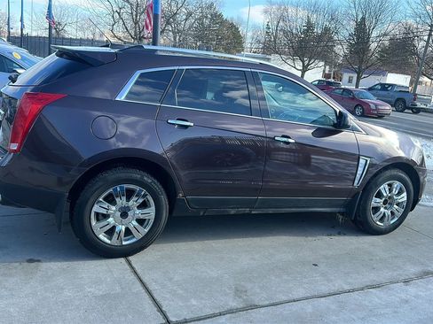 Used 2016 Cadillac SRX Luxury image 4
