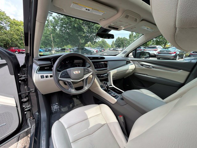 Used 2022 Cadillac XT5 Premium Luxury AWD/4WD image 12