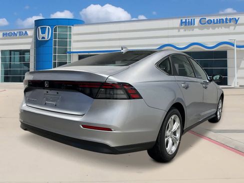 New 2026 Honda Accord LX image 5