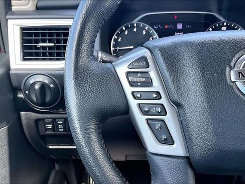 Used 2021 Nissan Titan SV w/ SV Convenience Package AWD/4WD image 10
