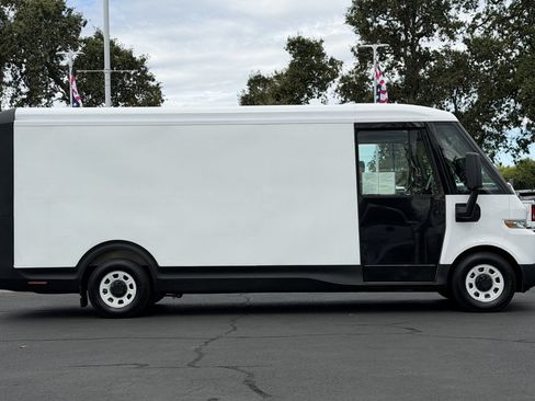 Used 2023 Chevrolet Brightdrop 600 w/ Active Safety Package 2 AWD/4WD image 2