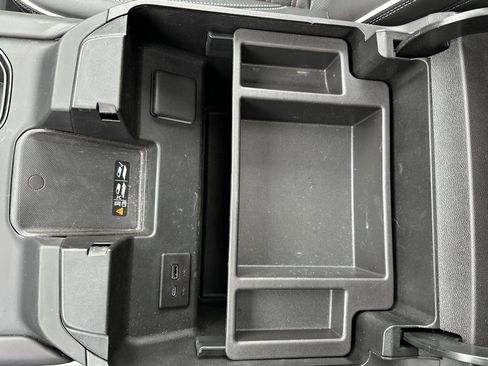 Used 2024 GMC Sierra 1500 AT4X image 31