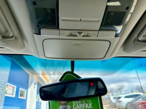 Used 2011 Subaru Outback 2.5i Premium image 38