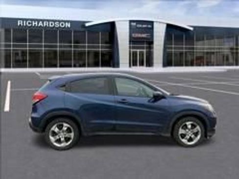 Used 2017 Honda HR-V EX-L image 4