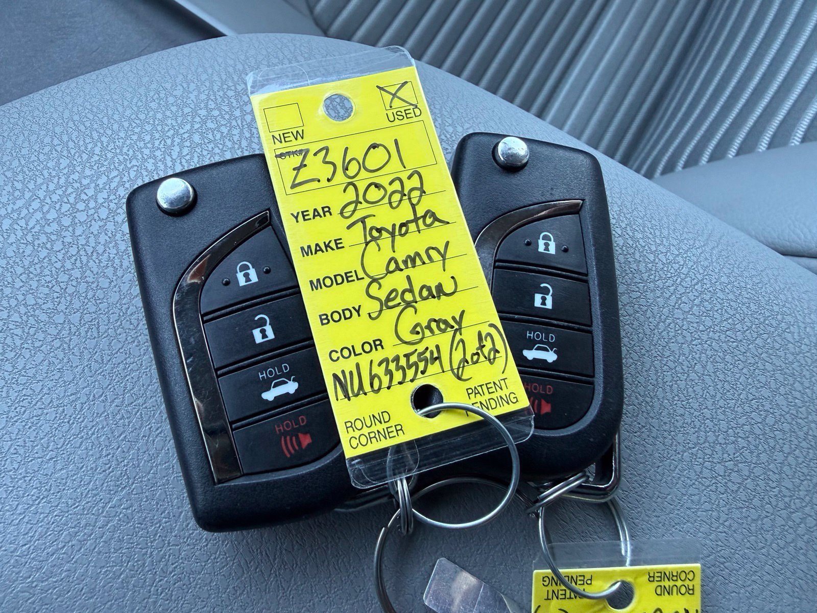 Used 2022 Toyota Camry SE w/ Carpet Mat Package (TMS) FWD image 44