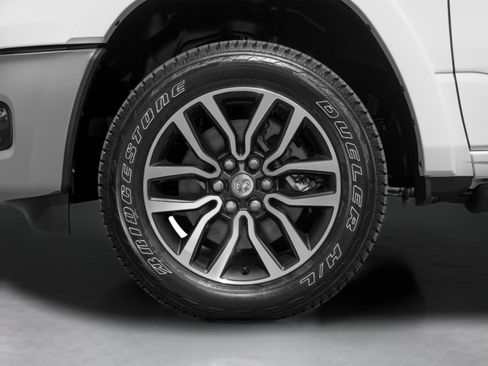 Used 2025 RAM 1500 Limited AWD/4WD image 45