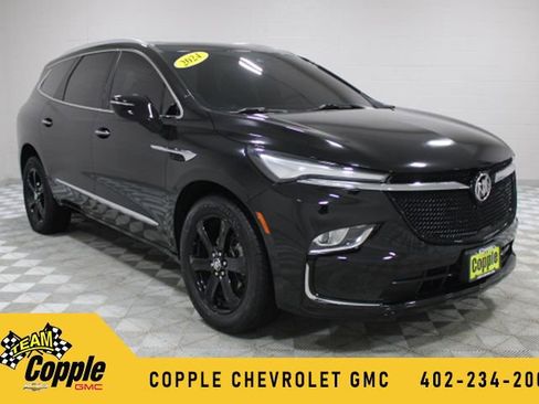 Used 2024 Buick Enclave Essence w/ Experience Buick Package FWD image 1