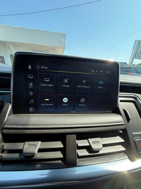 Used 2024 Chevrolet Tahoe LT w/ Luxury Package RWD image 14