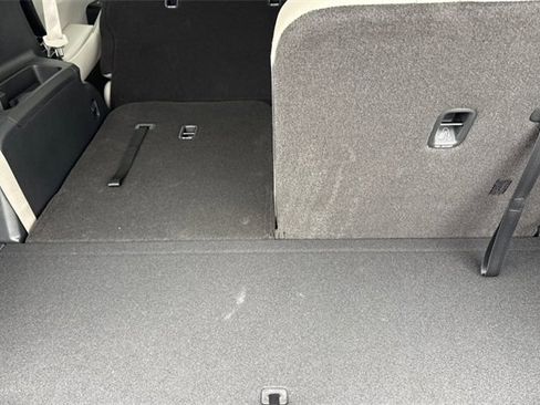 New 2026 Kia Sorento S image 19