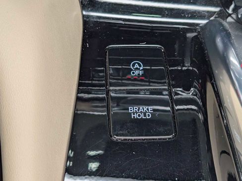 Certified 2022 Acura MDX SH-AWD w/ Technology Package image 31