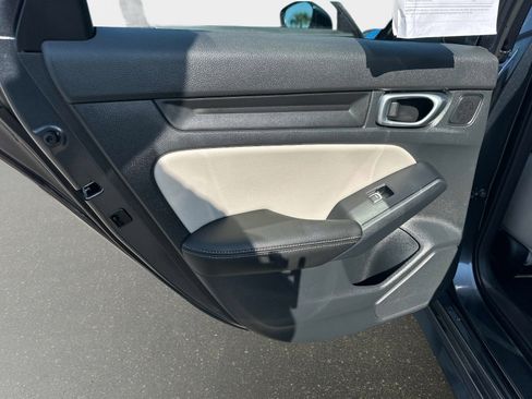 Certified 2023 Honda Civic EX-L image 11