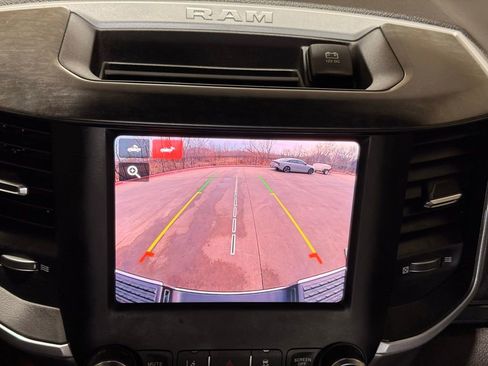 Used 2024 RAM 2500 Big Horn w/ Safety Group image 17