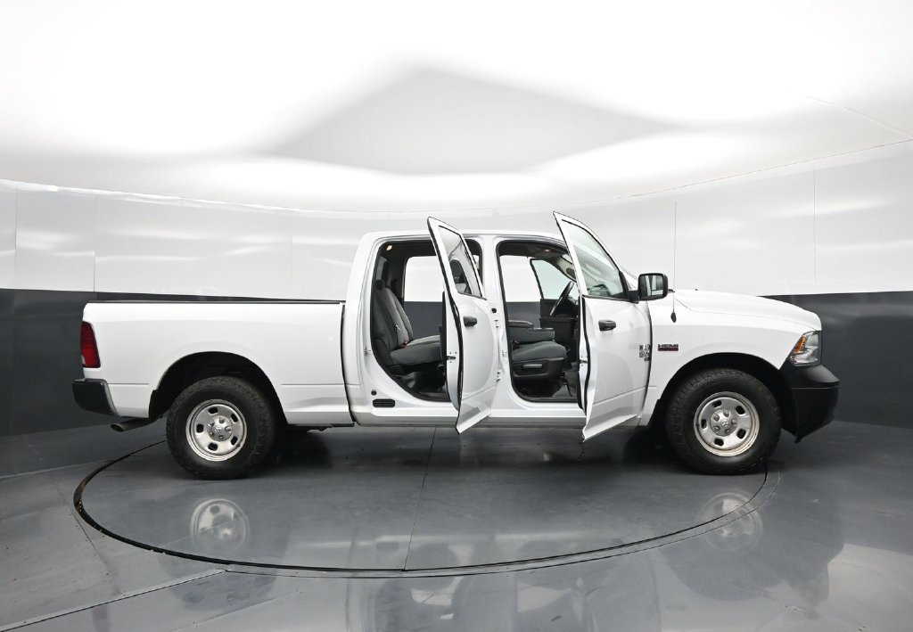 Used 2019 RAM 1500 Tradesman w/ Popular Equipment Group AWD/4WD image 4