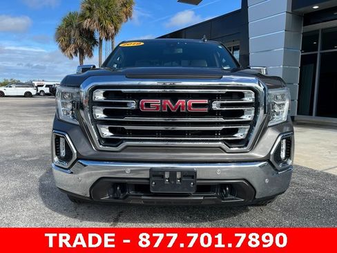 Used 2019 GMC Sierra 1500 SLT w/ SLT Convenience Package image 3