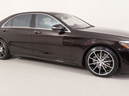 Used 2018 Mercedes-Benz S 560 S 560 4MATIC image 8