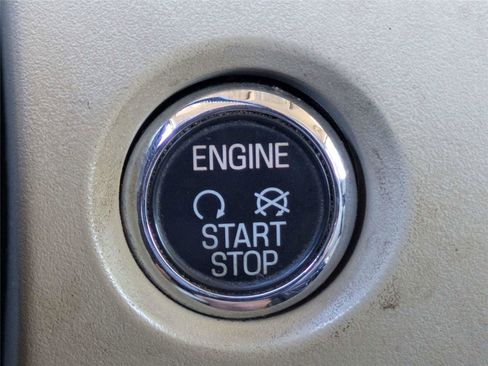Used 2019 Ford Flex Limited w/ Equipment Group 301A FWD image 32