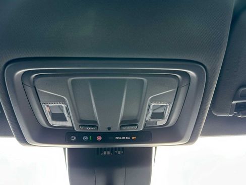 New 2026 GMC Sierra 1500 Elevation image 29