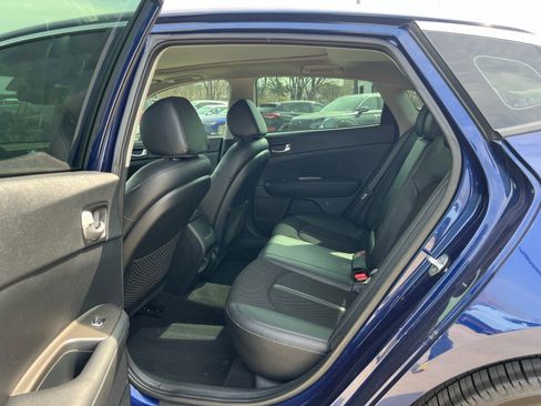 Used 2019 Kia Optima S w/ S Panoramic Sunroof Package image 17