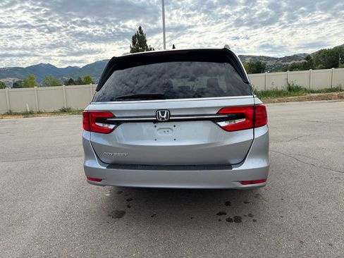 Used 2021 Honda Odyssey EX-L image 9