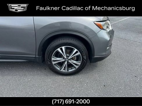 Used 2020 Nissan Rogue SV w/ Sun & Sound Touring Package AWD/4WD image 32