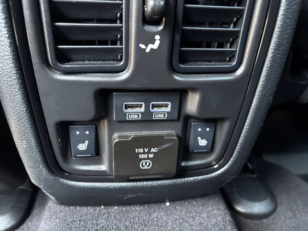 Used 2024 Dodge Durango GT RWD image 18