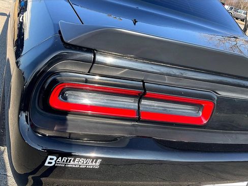 Used 2022 Dodge Challenger R/T Scat Pack w/ Dynamics Package image 27