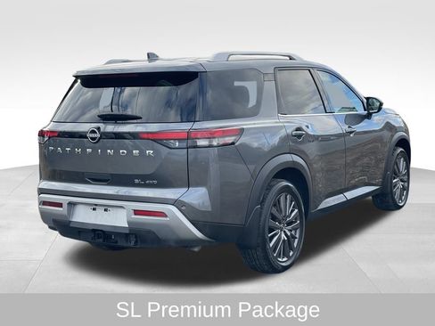 Certified 2022 Nissan Pathfinder SL w/ SL Premium Package image 4