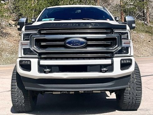Used 2022 Ford F350 Platinum AWD/4WD image 2