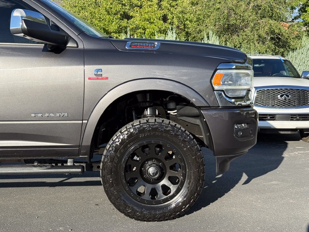 Used 2022 RAM 2500 Laramie AWD/4WD image 5