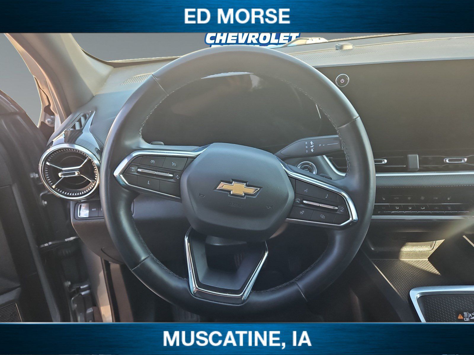 Used 2025 Chevrolet Equinox LT w/ Convenience Package II AWD/4WD image 14