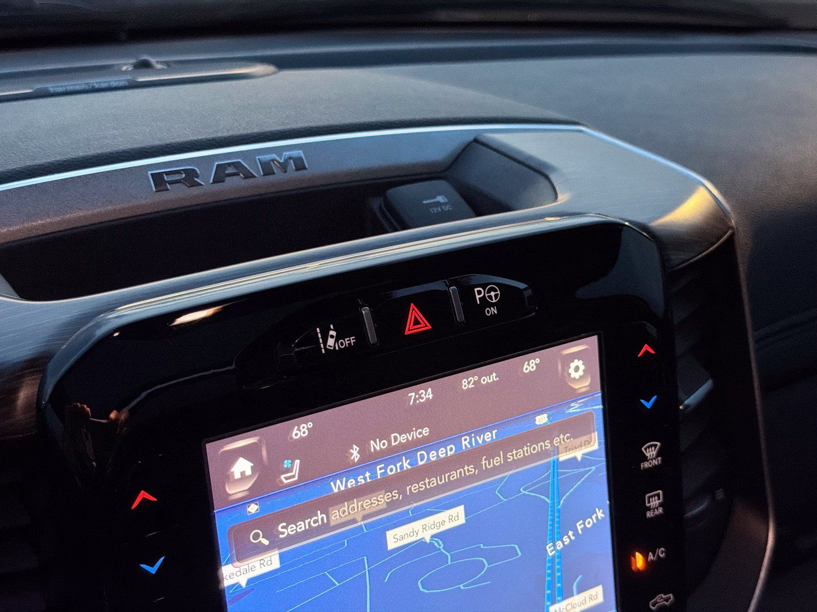 Used 2019 RAM 1500 Laramie AWD/4WD image 53