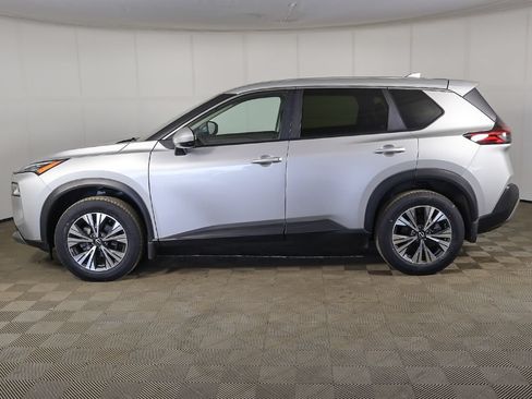 Used 2023 Nissan Rogue SV AWD/4WD image 11
