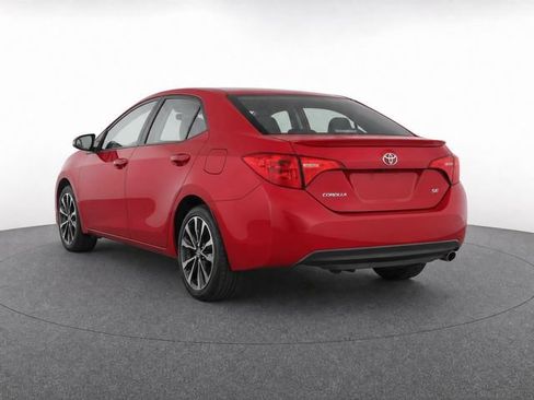 Used 2017 Toyota Corolla SE FWD image 5