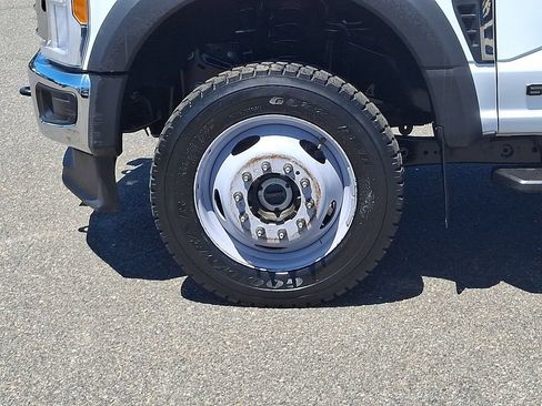 Used 2023 Ford F550 4x4 Crew Cab Super Duty image 8