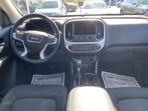 Used 2022 GMC Canyon Elevation w/ Trailering Package image 2