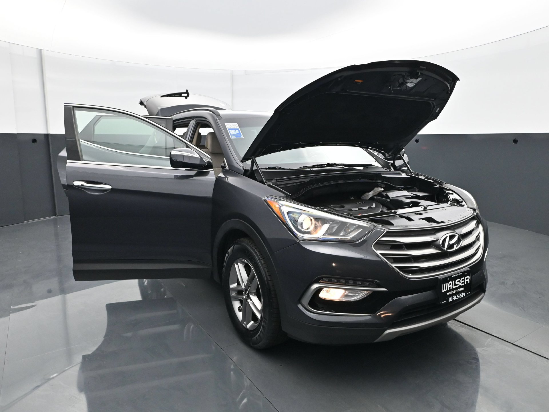 Used 2018 Hyundai Santa Fe Sport w/ 2.4L Value Package 02 FWD image 38