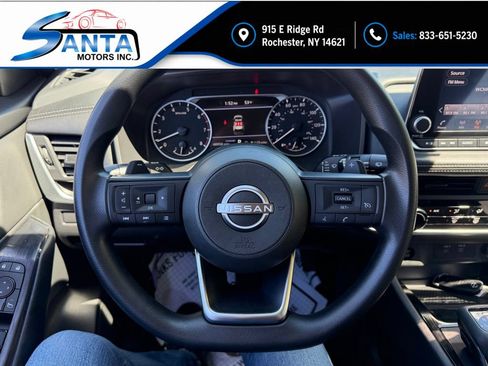 Used 2024 Nissan Rogue S FWD image 7