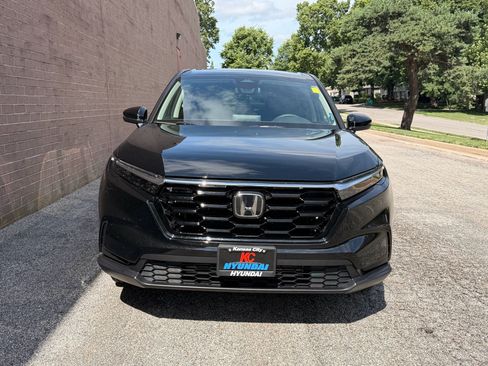 Used 2025 Honda CR-V EX image 8