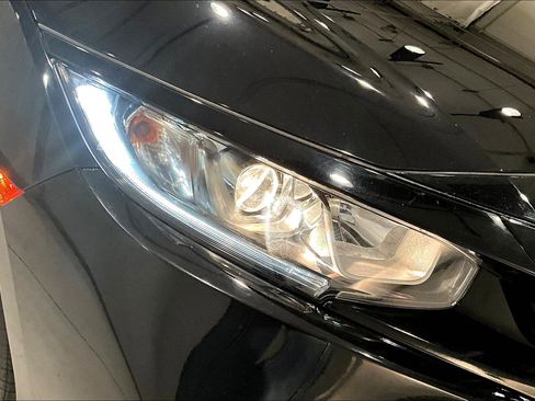 Used 2020 Honda Civic LX image 30