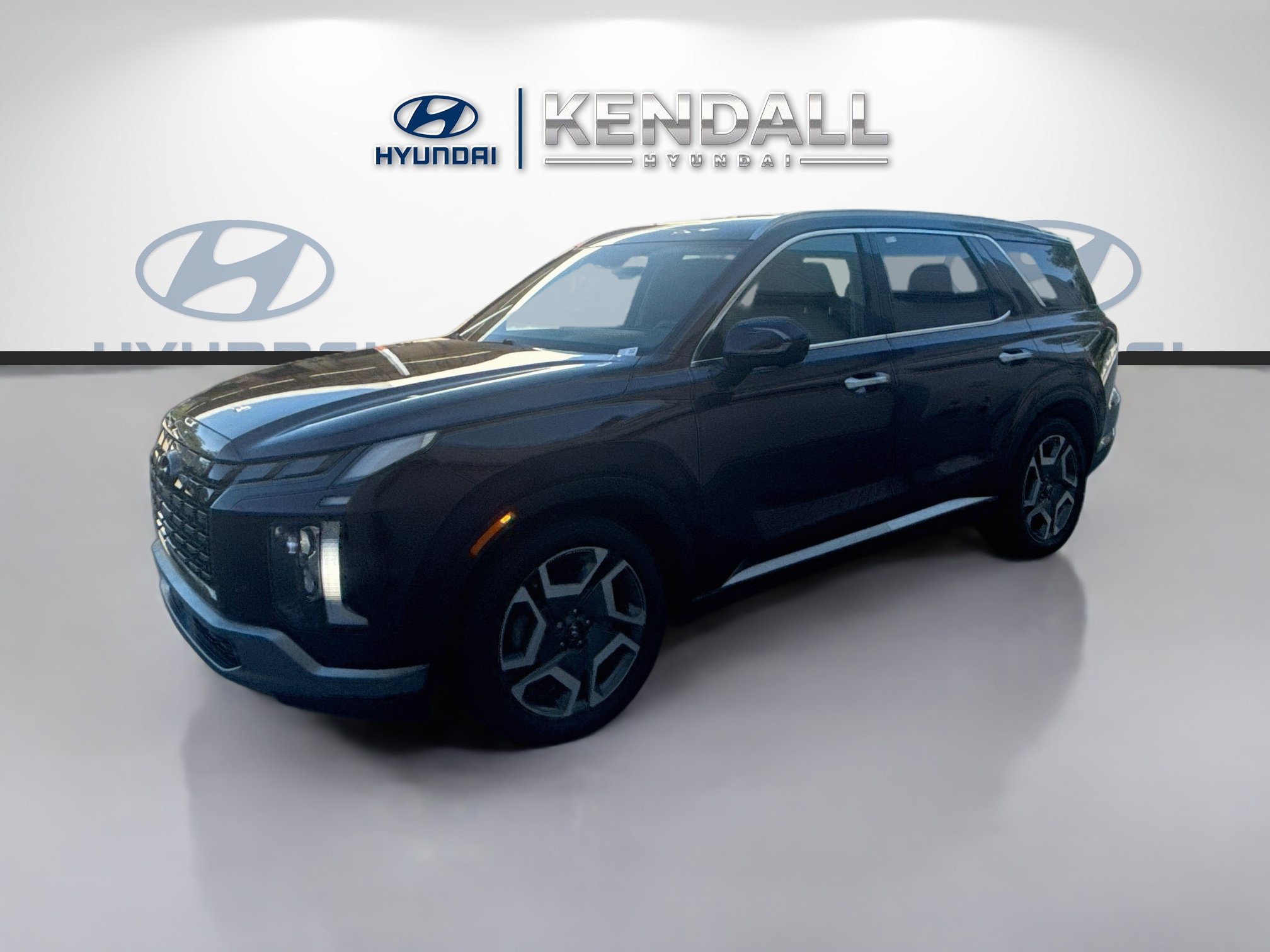 Used 2024 Hyundai Palisade SEL FWD image 3